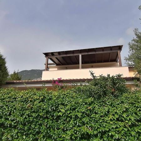Casa Vacanze Villa Rosa Cala Gonone Exterior photo